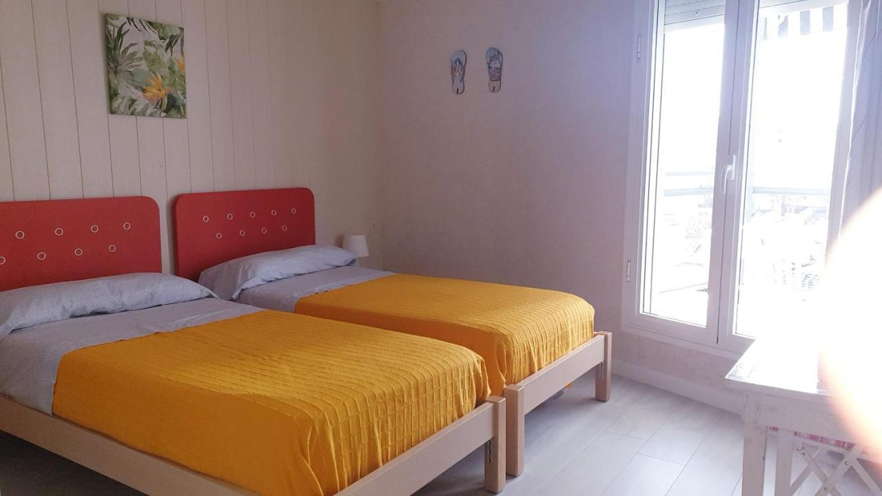 Apartamento Playa Llevant Mejor Zona Salou Luaran gambar